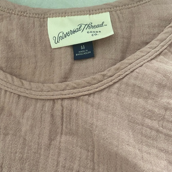 Universal Thread Top - Picture 2 of 3